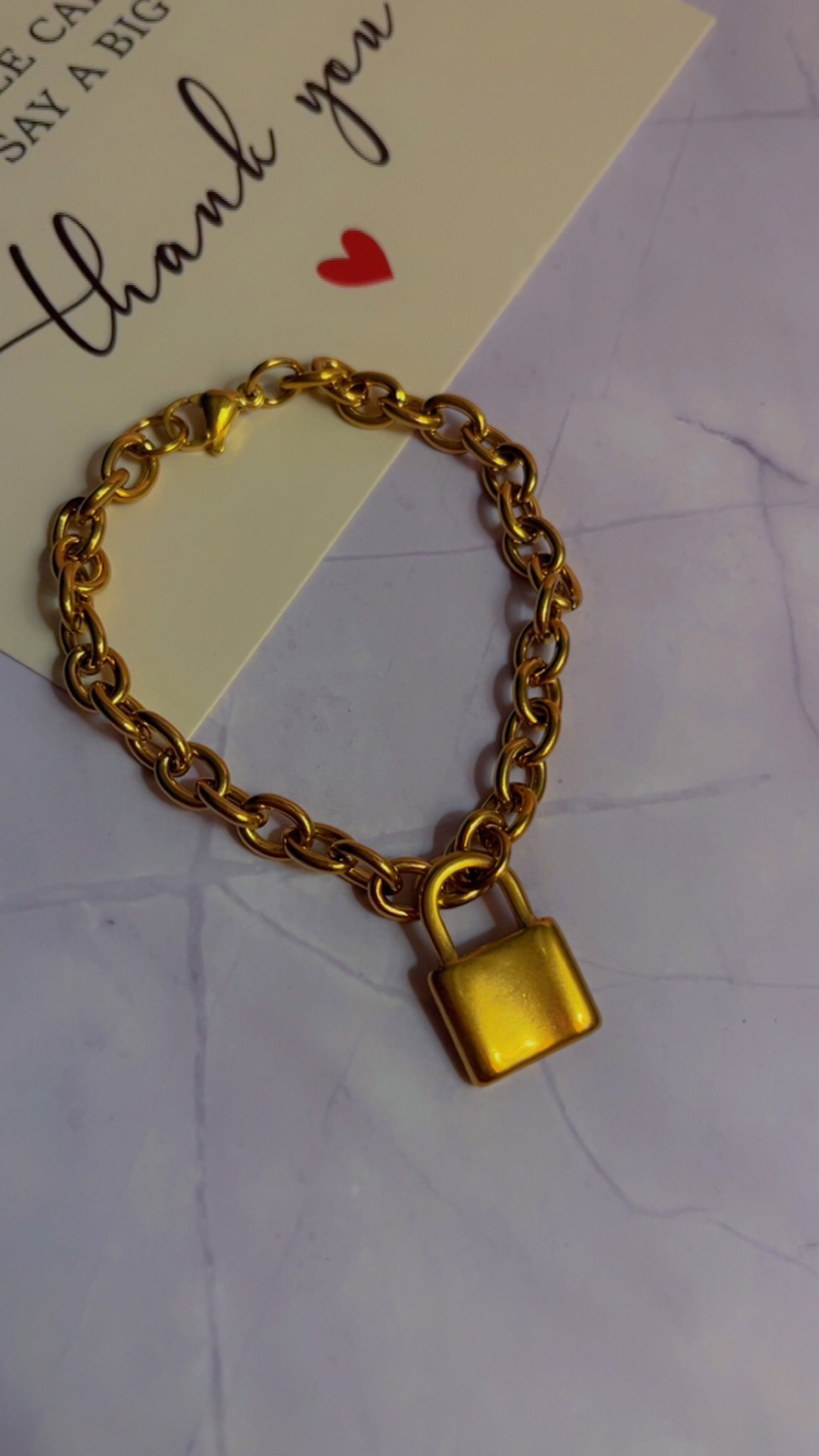 Lock Bracelet Gold_0