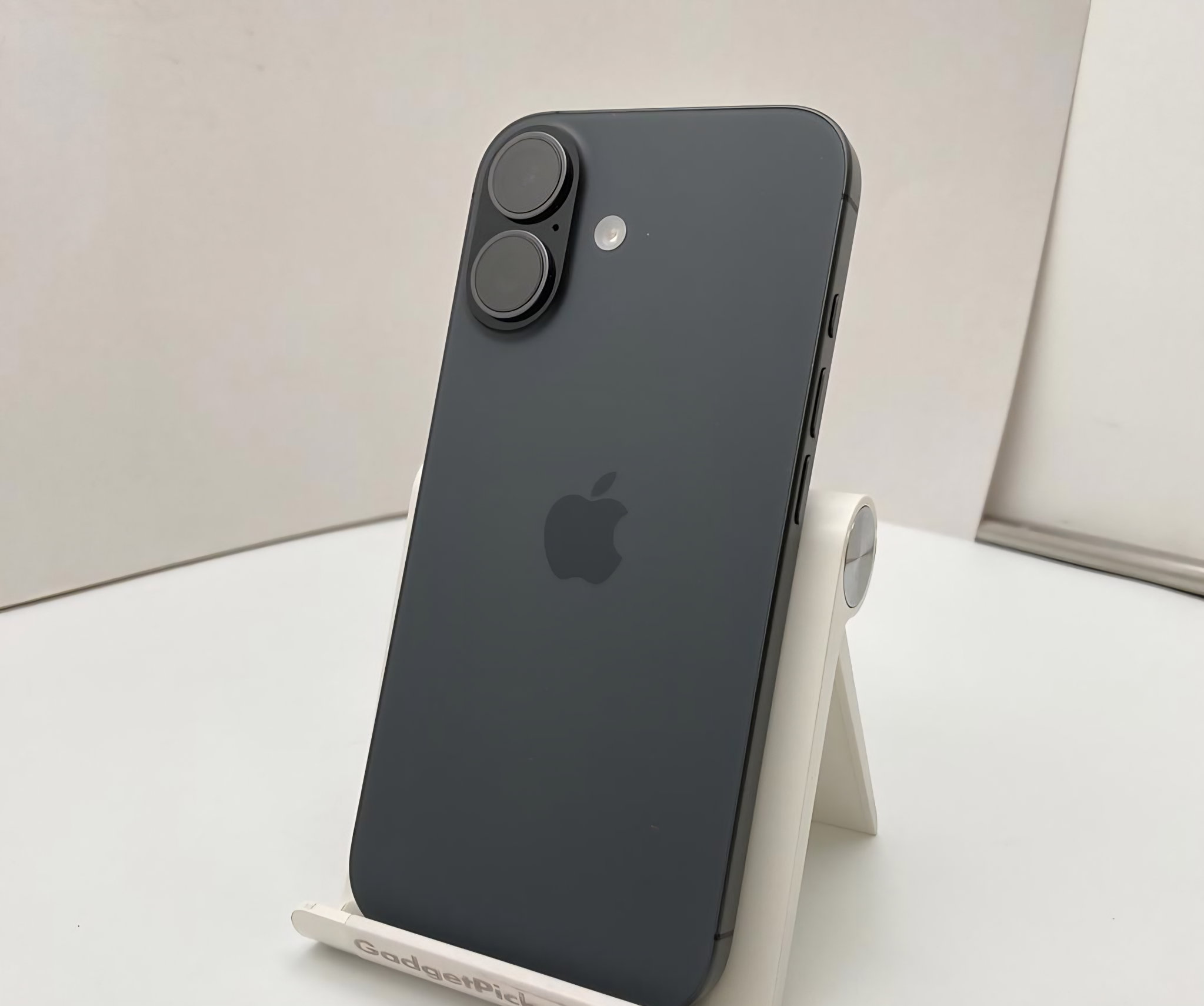 iPhone 17_0