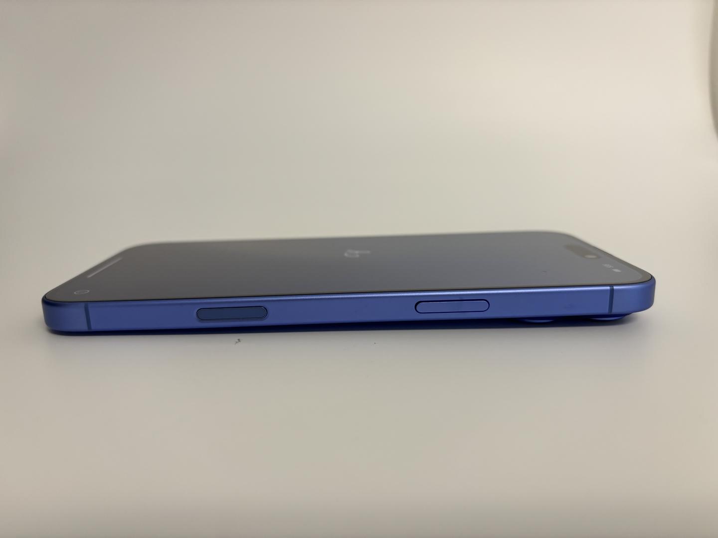 iPhone 16 Plus_3