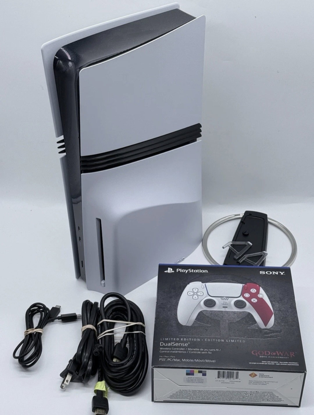 PS5 Pro 30th Annivesary Limited Edition _0