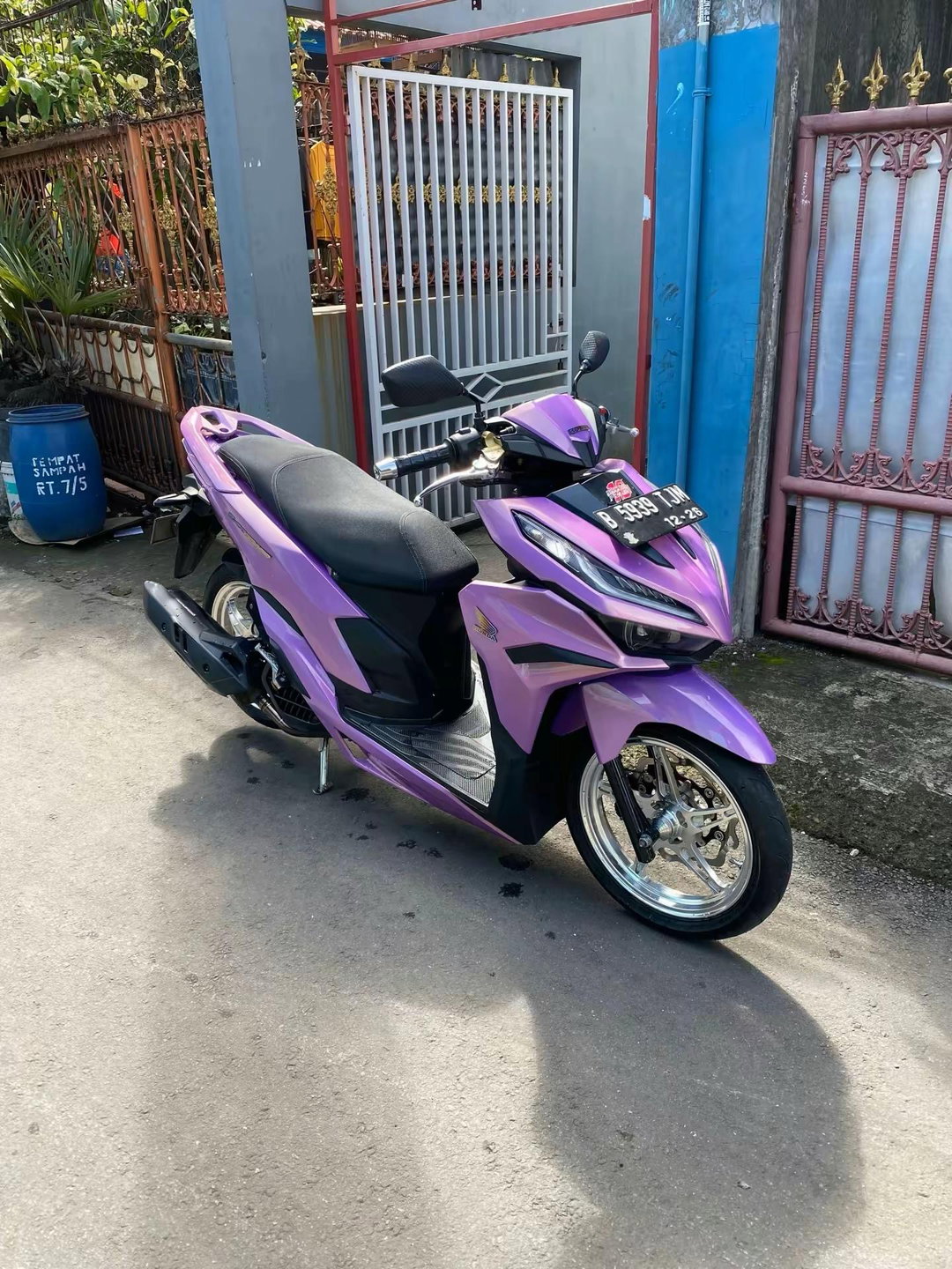 VARIO 125 CBS 2023