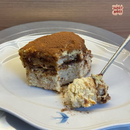 Tiramisu Cheesecake
