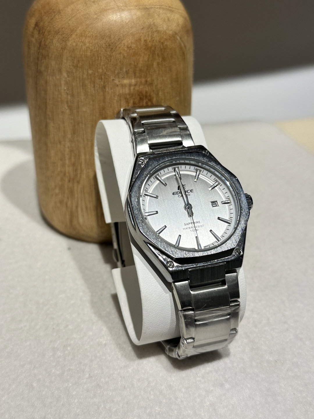 Montre Edifice