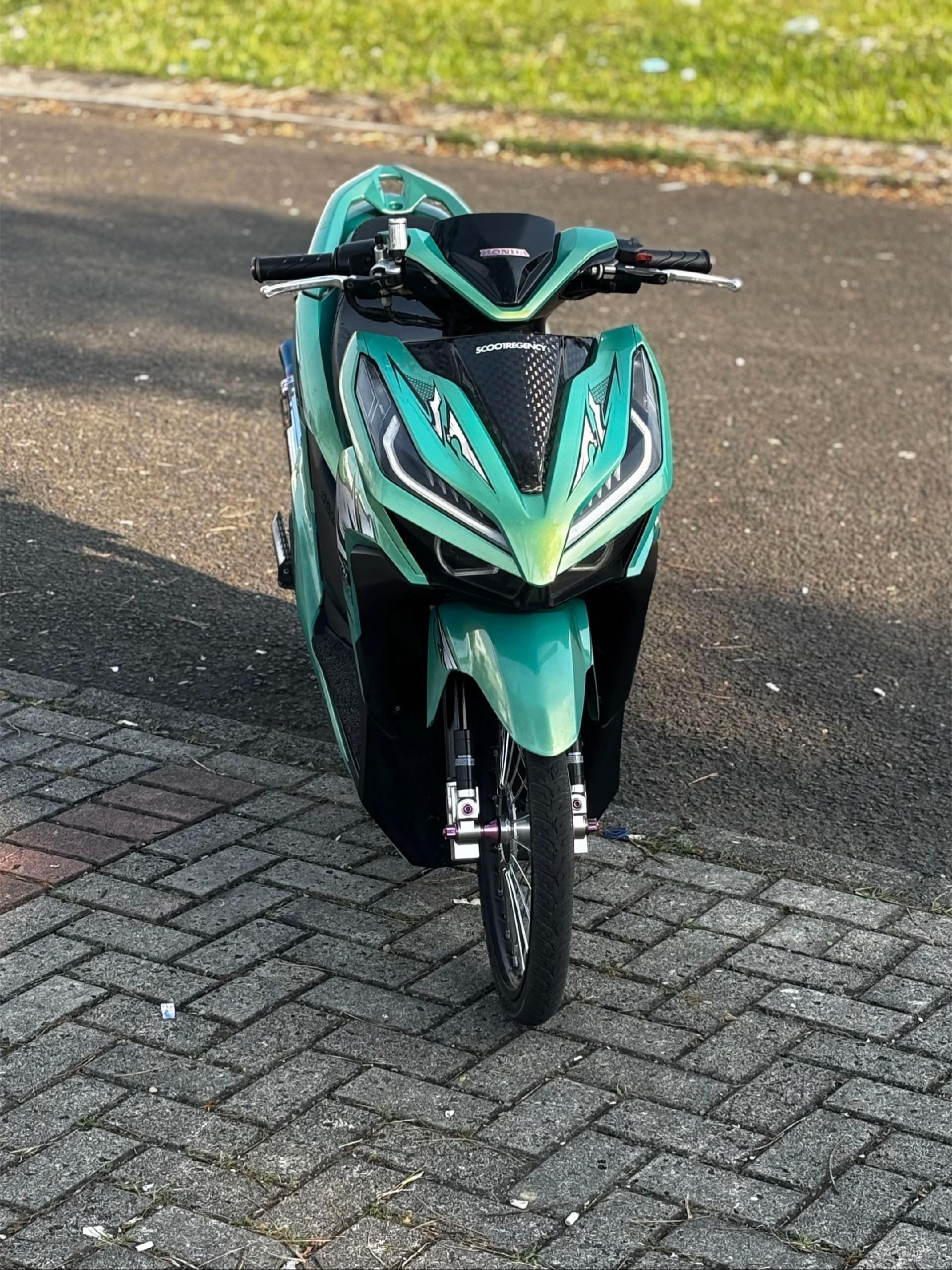 VARIO 125 CBS 2023 GREEN_4