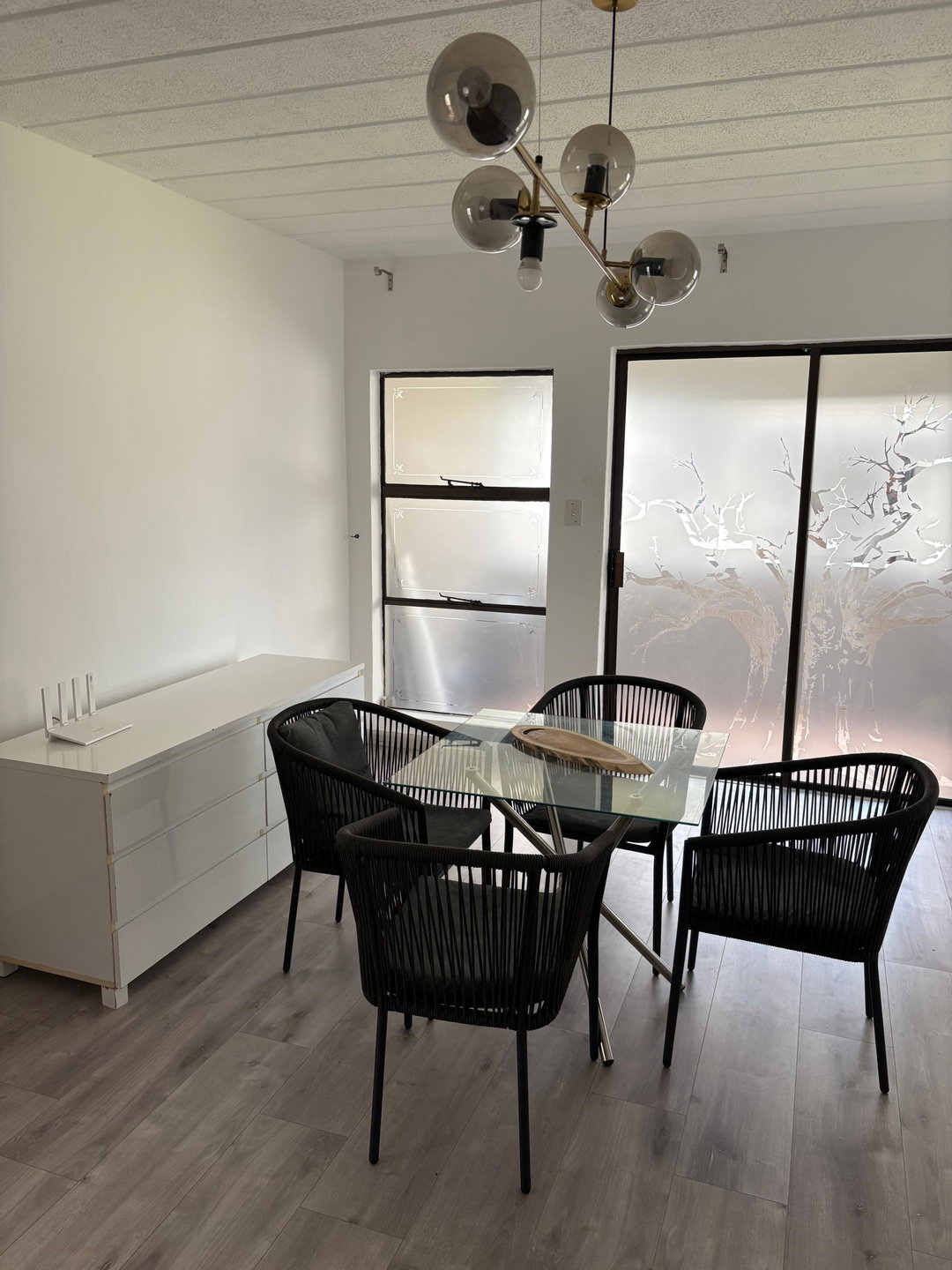 Acomodação em Sandton [Huntingdon Terrace, Morningside]