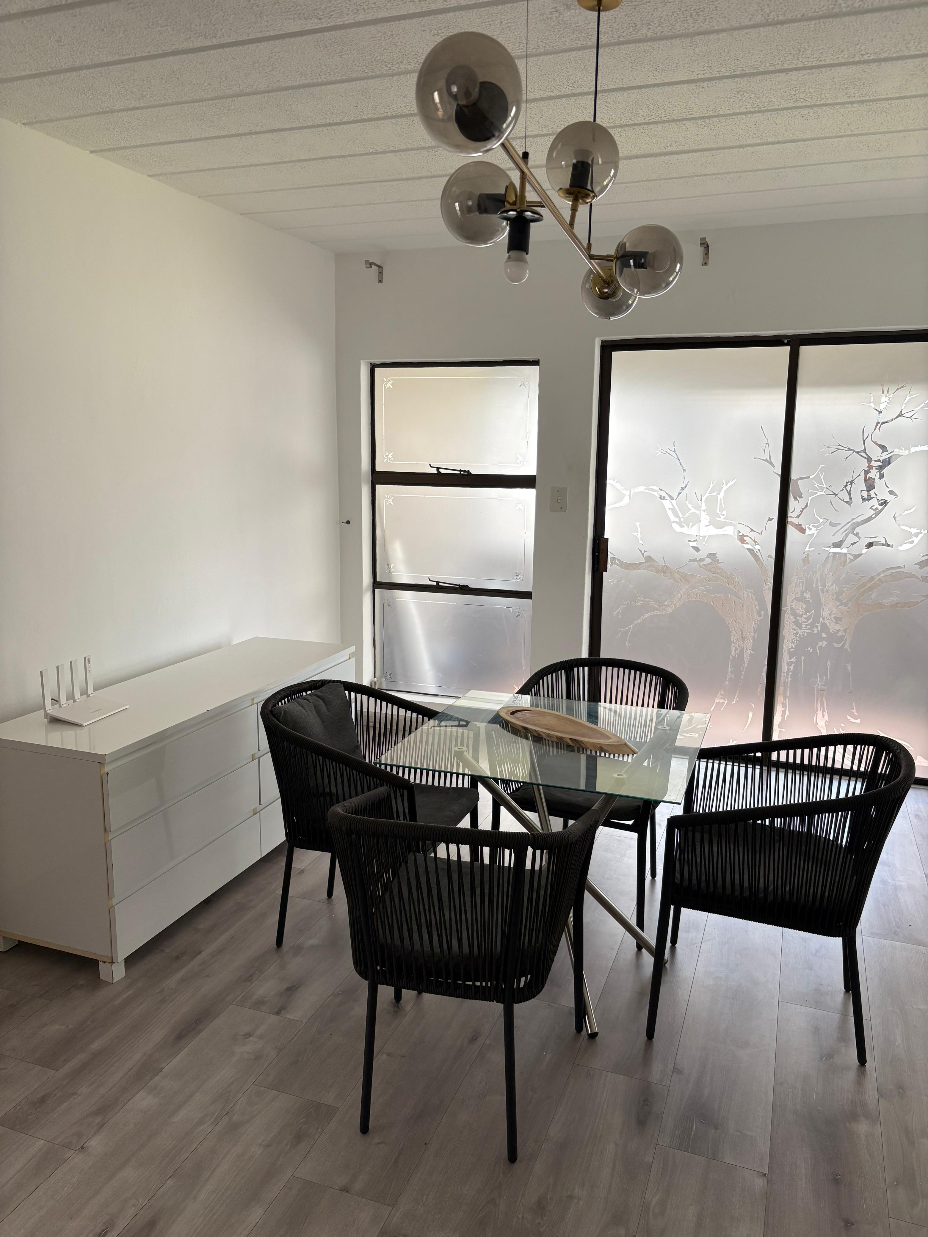 Acomodação em Sandton [Huntingdon Terrace, Morningside]