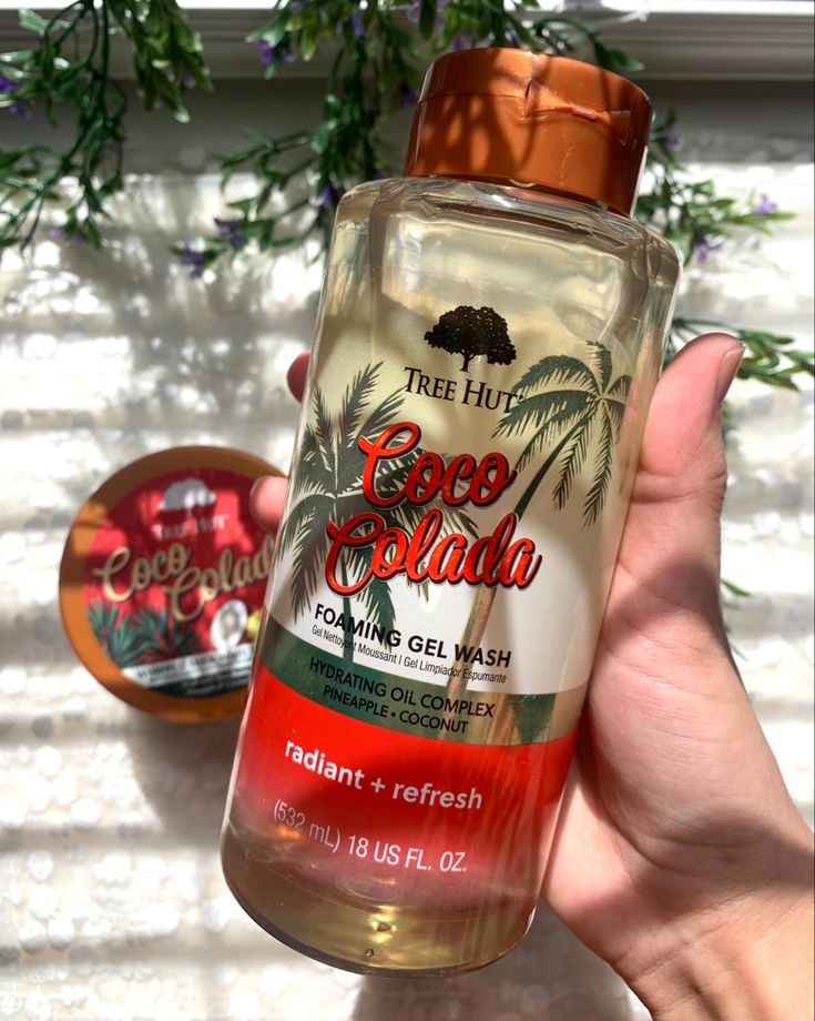 Tree Hut Coco Colada Foaming Gel Wash_1
