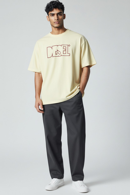 T-shirt Homme Jaune Clair – Imprimé Rouge