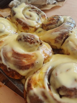 Cinnamon Roll