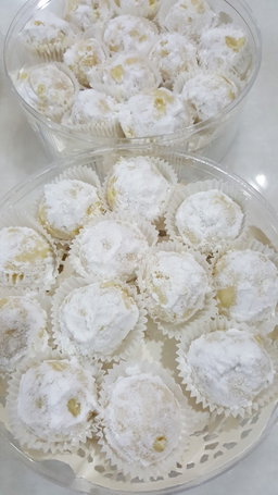 Makmur Royal