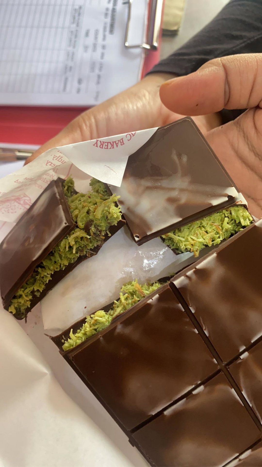 Royal Dubai Chocolate Pistachio 