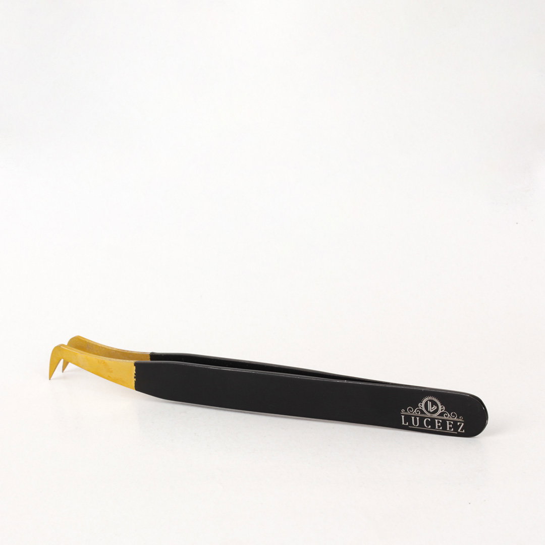 LU 94 GOLD & BLACK TWEEZERS