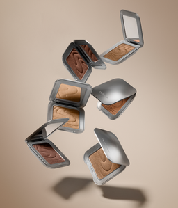 r.e.m Beauty Hpernova Satin Matte Finish Bronzer