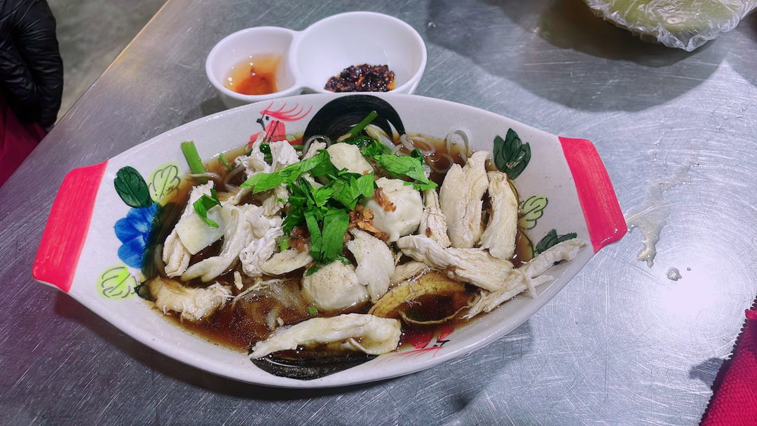 TB86 Authentic Thai Soup Boat Noodles (Chicken) 