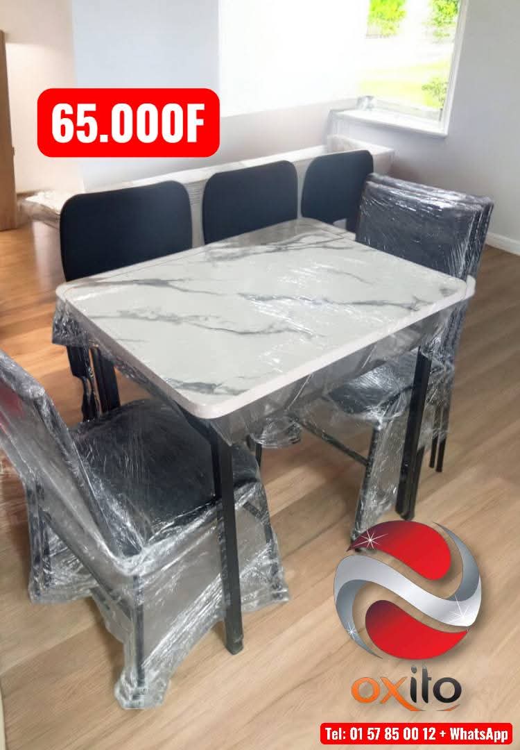 Table a manger a 2 chaises 60/80cm