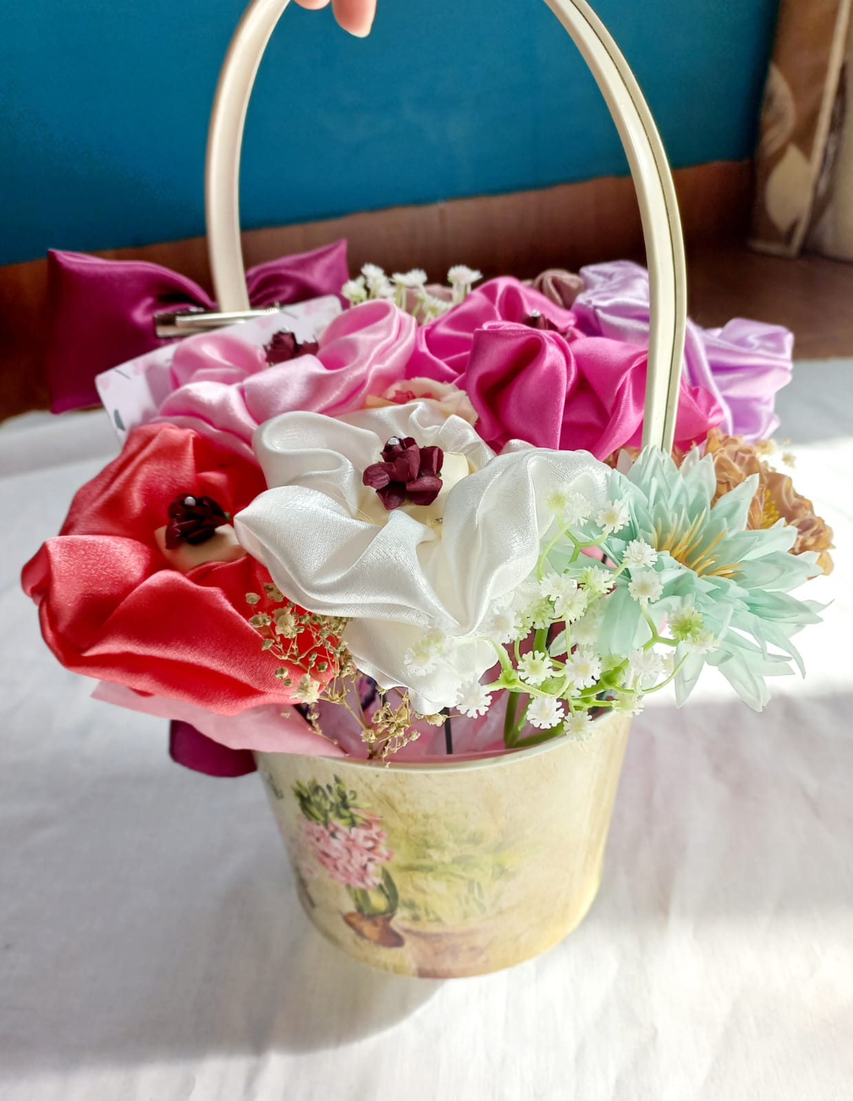 🌸 Sakurah Luxe Gift Bucket_3
