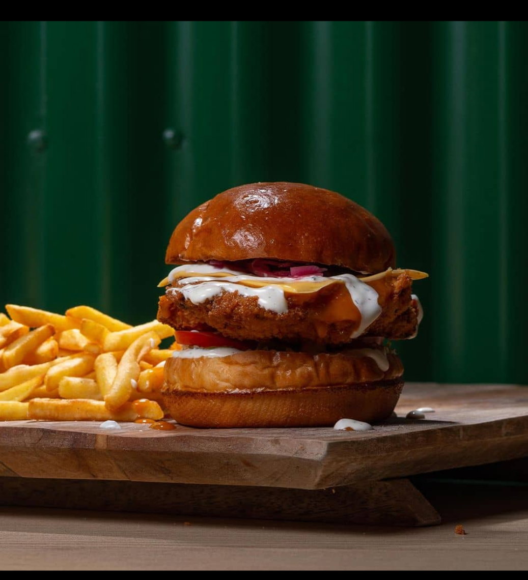 SIGNATURE BURGERS