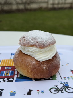 Swedish Semla cca150g