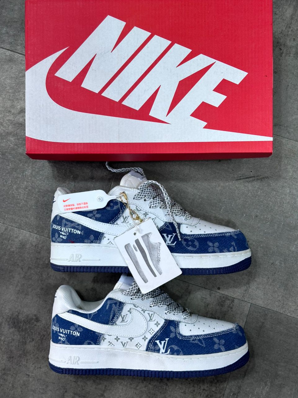 Sneaker Nike Air Force 1 Low x Louis Vuitton "Virgil Abloh"_1