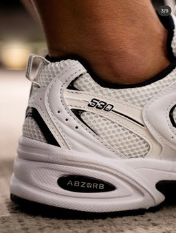 New Balance 530 White Black.