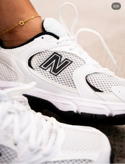 New Balance 530 White Black.