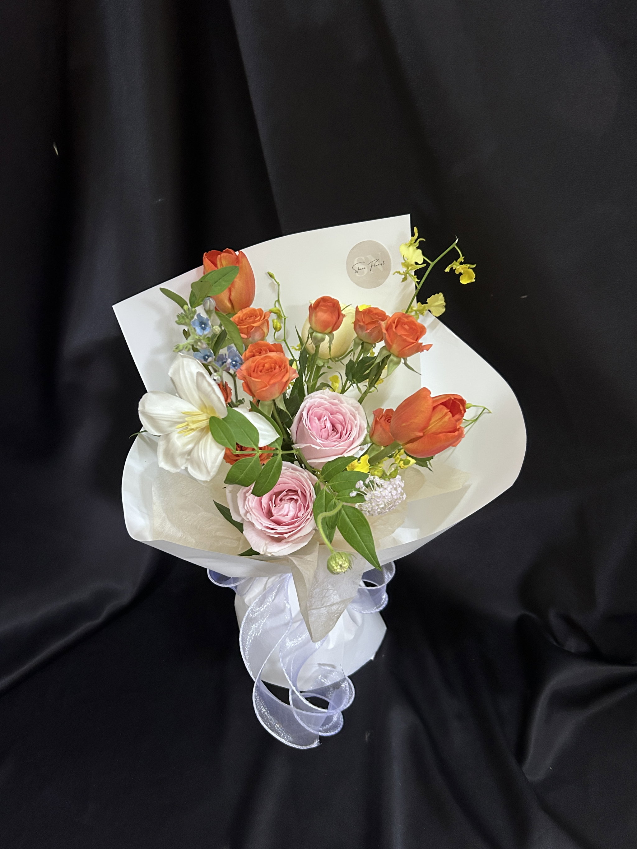 (Preorder) Amber Joy Bouquet_0