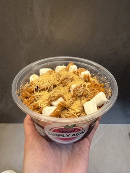 Kunafa Berry Biscoff Bliss