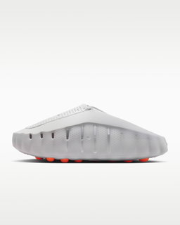 Nike Mind 001