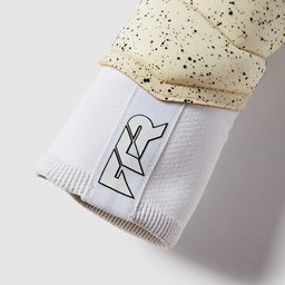 PUMA Future 8 Ultimate Negative Cut GK Gloves