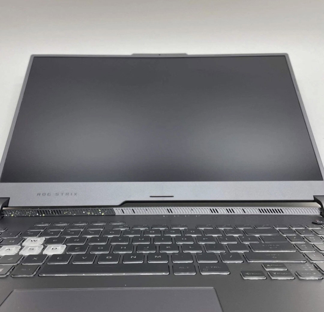Asus Rog Strix G17_1