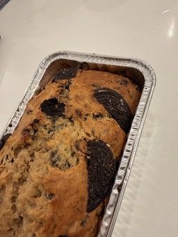 Oreo Banana Bread