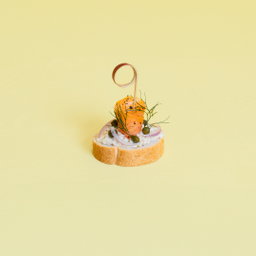 Smoked Salmon (Crostini Set of 20)