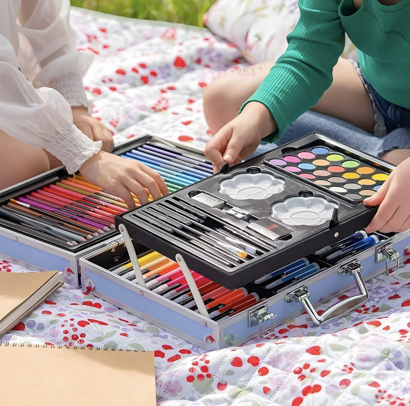 Children Art/coloring Set with markers, crayons, paint etc_3