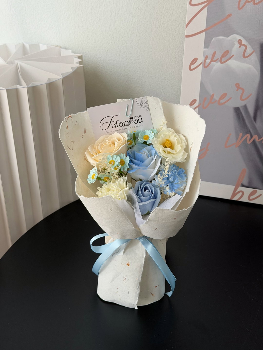 S Size Dong Ba Soap Flower Mixed Bouquet