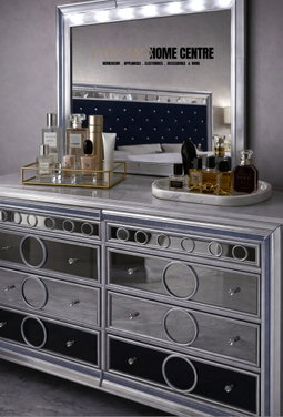 Mairead - 4 Piece King Bedroom Set - Silver / Navy