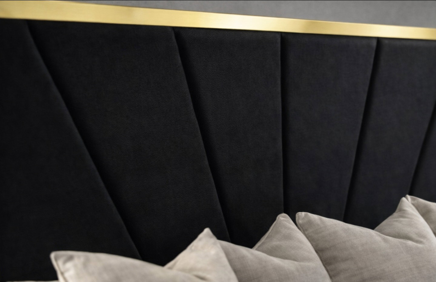 Upposted Headboard Size King (Available In Black, Brown & Grey_4