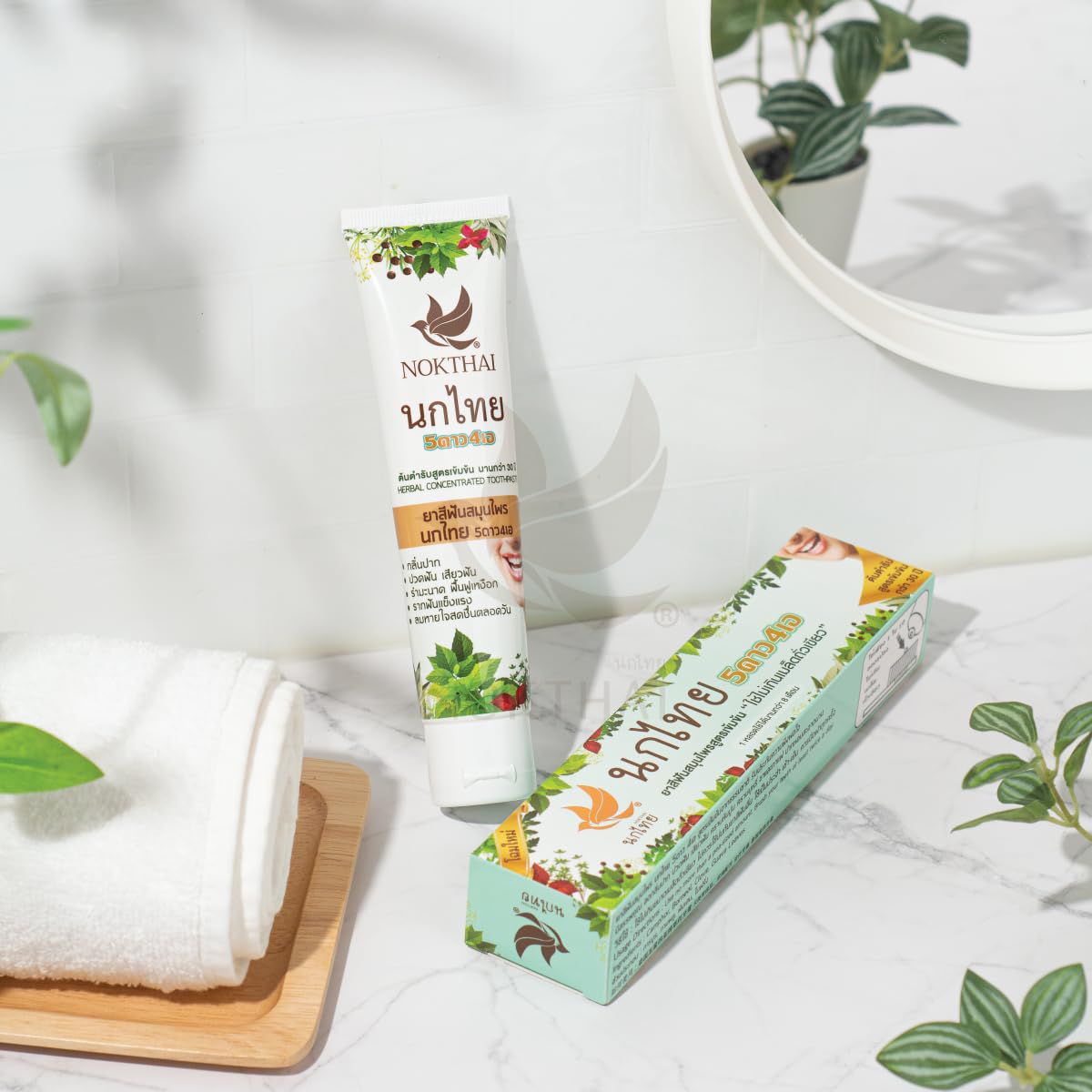 معجون الأسنان العشبي المركز (خالي من الفلورايد)
NOKTHAI Herbal Toothpaste 5 Star 4A_0