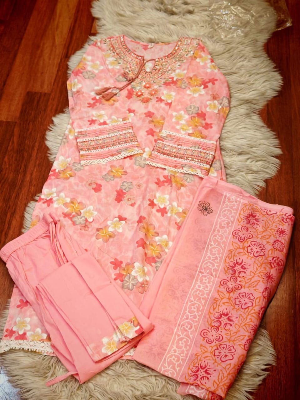Cotton 3 pieces Suit_1