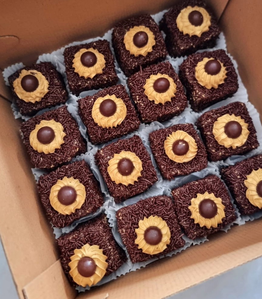 ᴍɪɴɪᴄᴀᴋᴇs 🍰_9