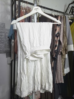 PL White Embroidery Pants, Size 40