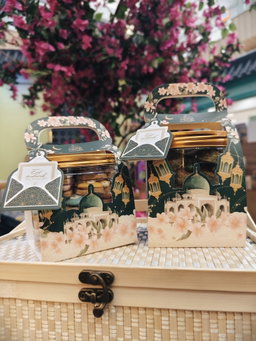 Hanging Raya GiFt Bottle Cookies small n Big