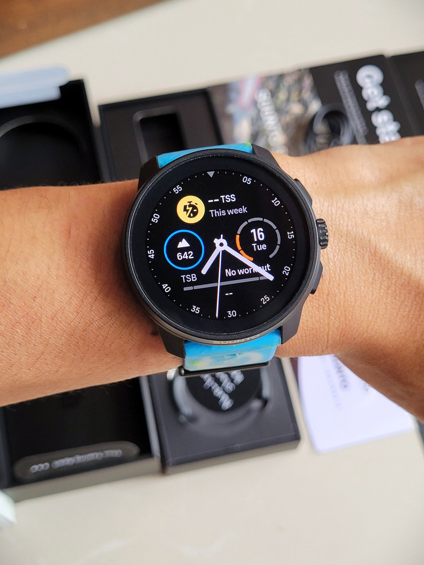SUUNTO RACE S TITANIUM _1