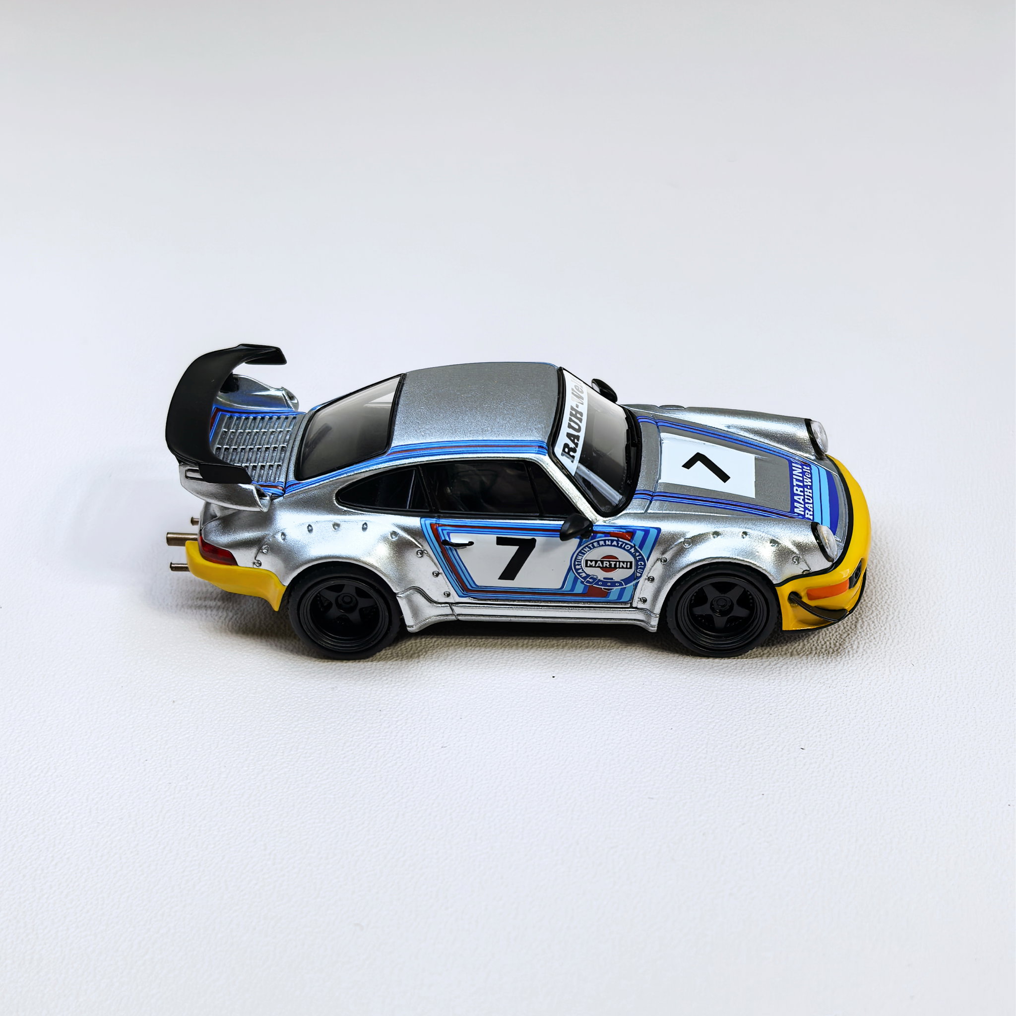 MODEL MODEL 1/64 PORSCHE RWB 964_0