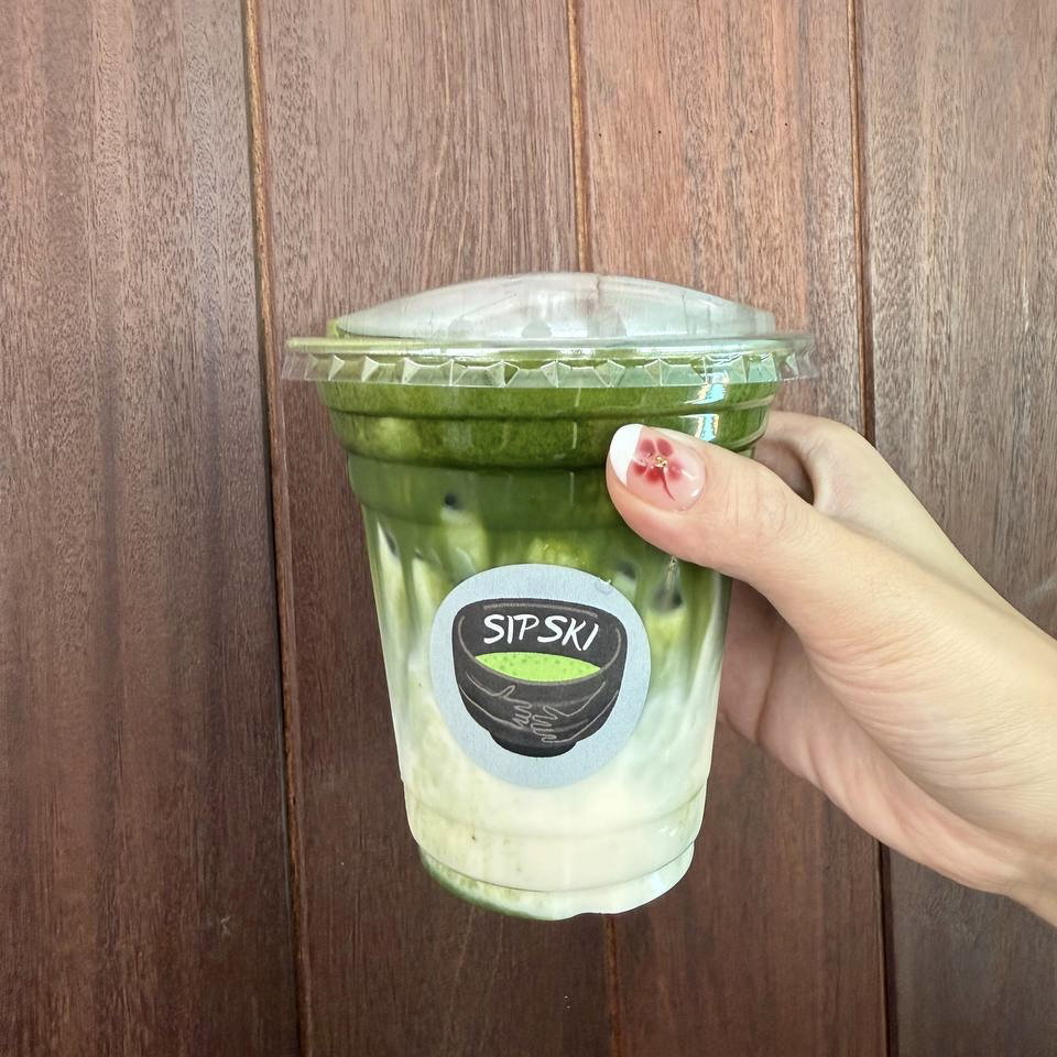 bbq + free iced matcha latte 