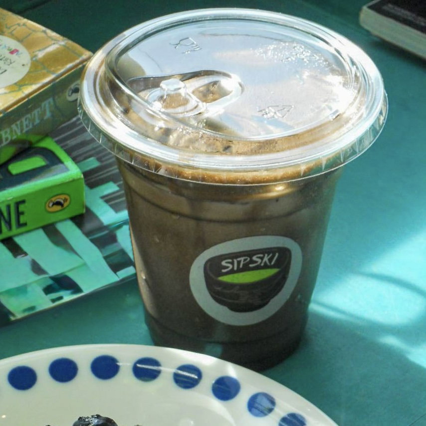 bbq + free iced hojicha latte