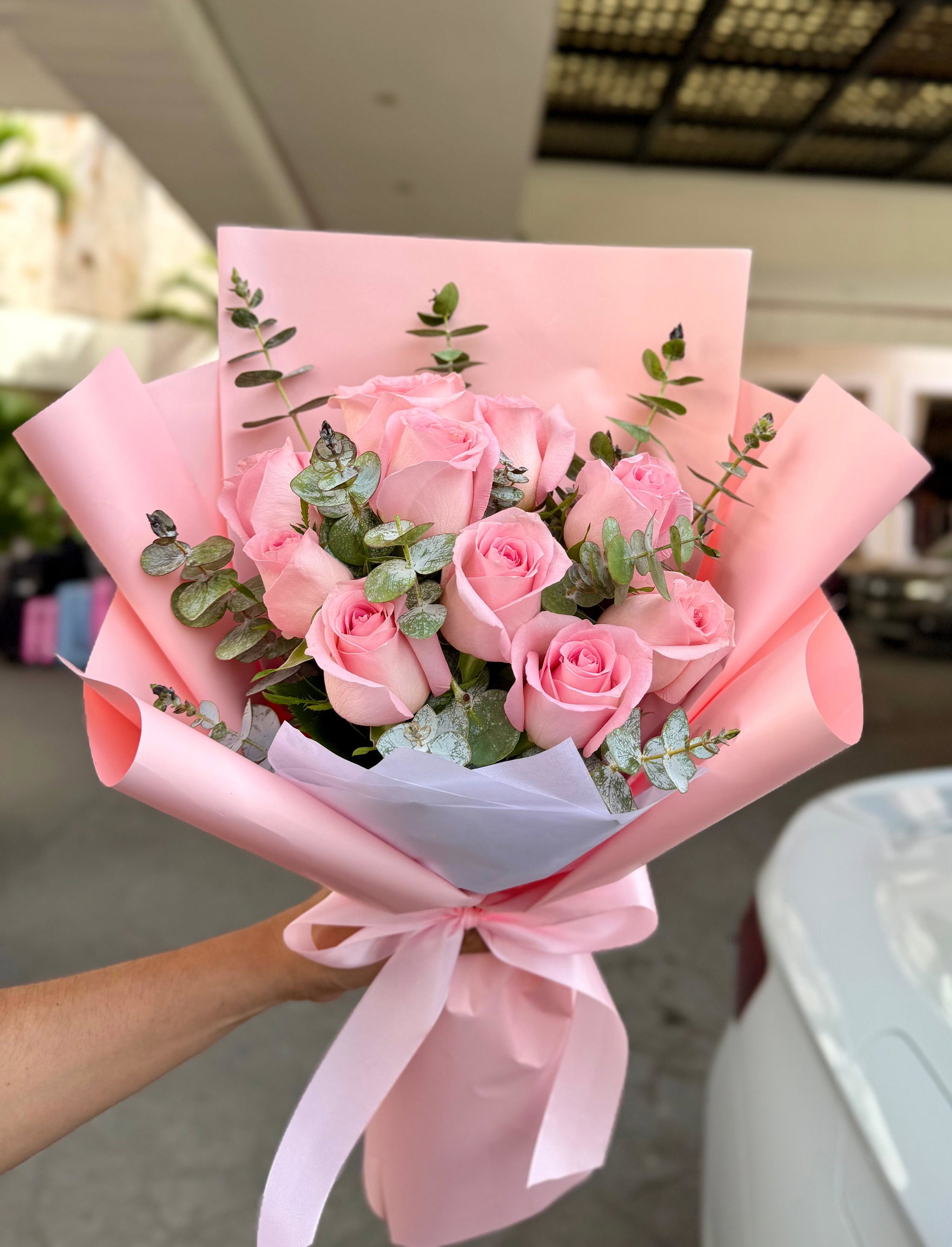 Blush Elegance Bouquet (10 roses bouquet)_0