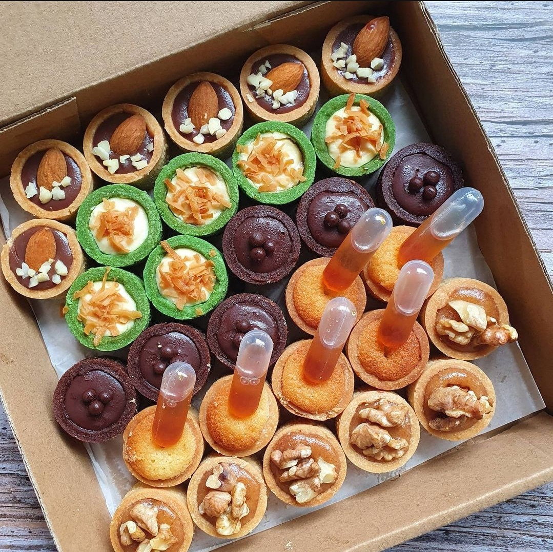 Raya Tart Platter_0