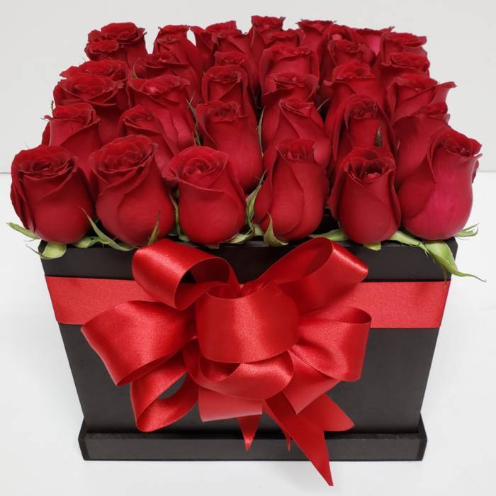 Caja de rosas rojas 36 piezas_0