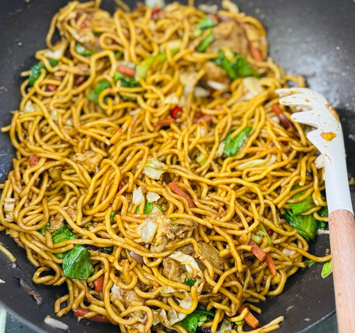 Mie Goreng Indonesian (tray)