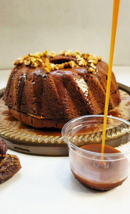 Majdool Cake with Caramel Sauce